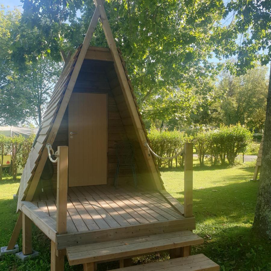 Camping Pyrenees Nature Oloron-Sainte-Marie Eksteriør billede